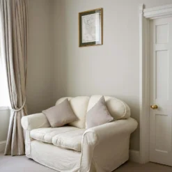 Farrow & Ball Full Gloss Old White - 750ml 9 Farrow & Ball Full Gloss Old White - 750ml -Farrow & Ball 12807557 8764909129863033