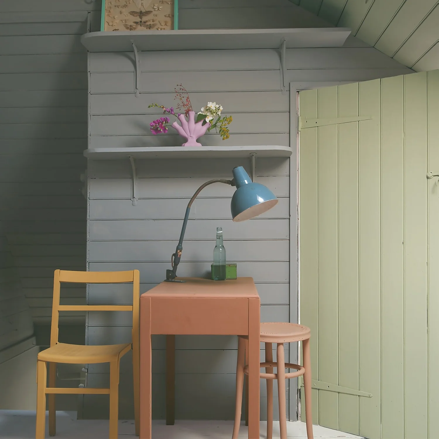 Farrow & Ball Estate Matt Emulsion Paint Manor House Gray - 2.5L 4 Farrow & Ball Estate Matt Emulsion Paint Manor House Gray - 2.5L - Image 2