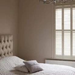 Farrow & Ball Full Gloss Paint Skimming Stone - 750ml -Farrow & Ball 12820536 6464908135393054