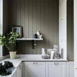 Farrow & Ball Full Gloss Paint Treron - 2.5L -Farrow & Ball 12825898 2004909411827681